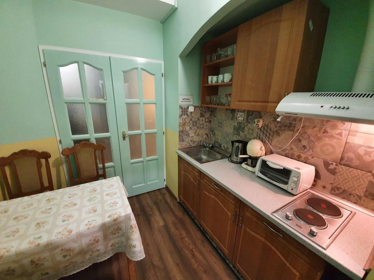 Panorama Vendeghaz Hotel Miskolc Bagian luar foto