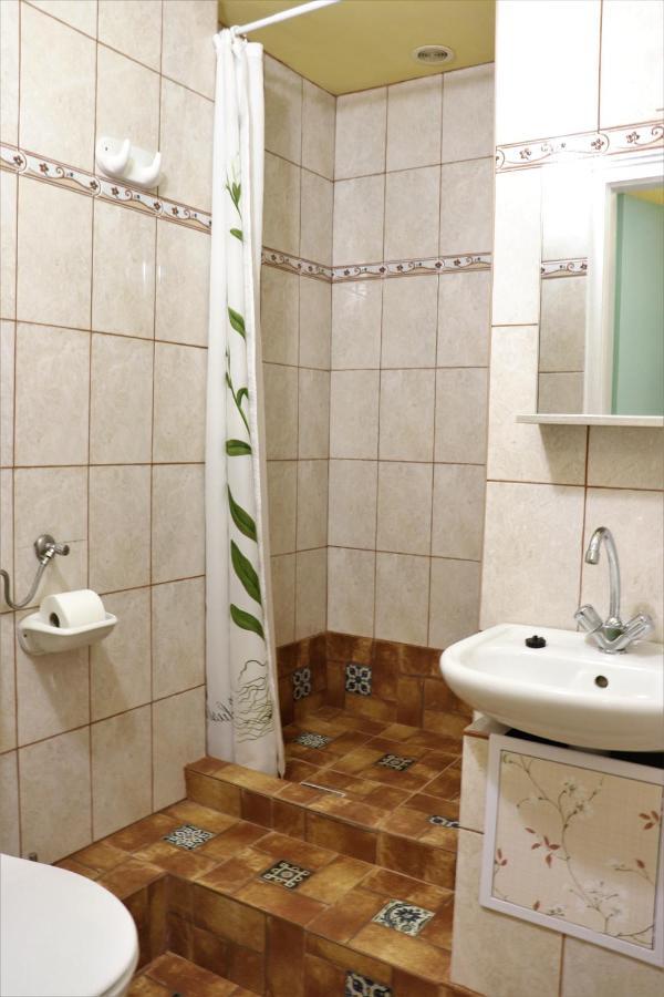 Panorama Vendeghaz Hotel Miskolc Bagian luar foto